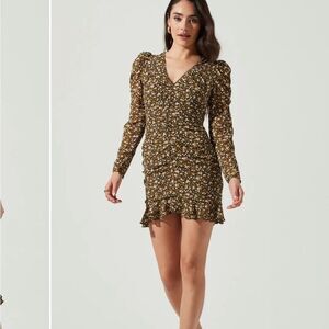 ASTR The Label Long Sleeve Ruched Mini Dress Medium Cocktail Boho Chic NWT